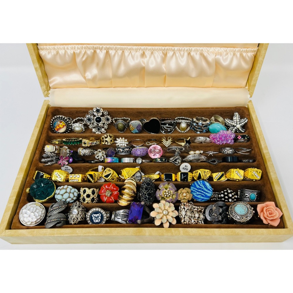 Vintage & Modern Gold & Silver Tone Assortment Fashion Statement Rings Lot of 80